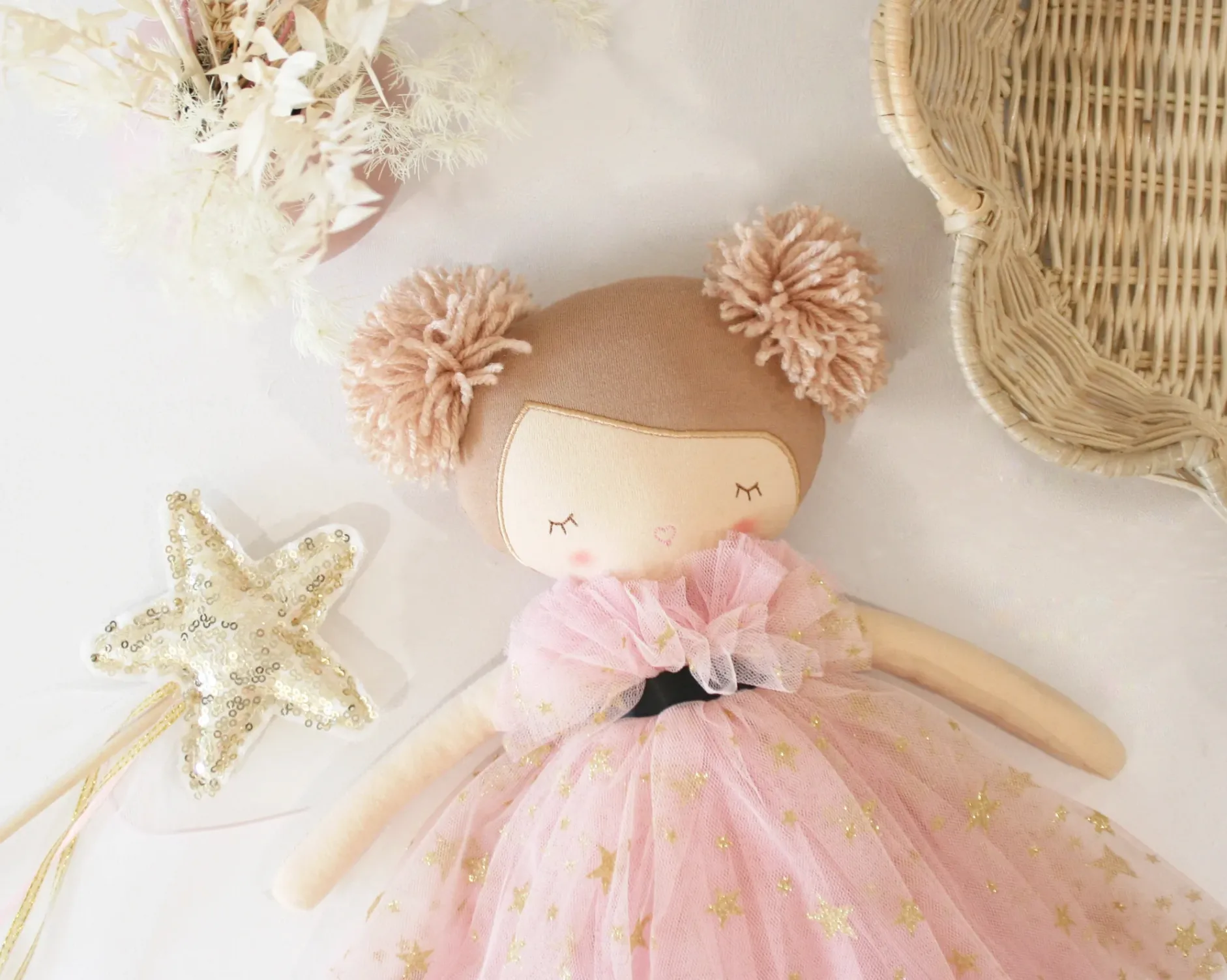 Ballerina Halle Fair & Strawberry Blond Children's Doll 48cm