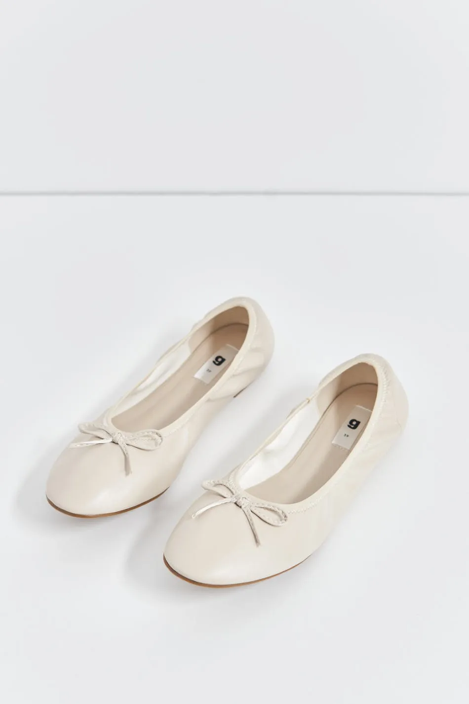 Ballet flats