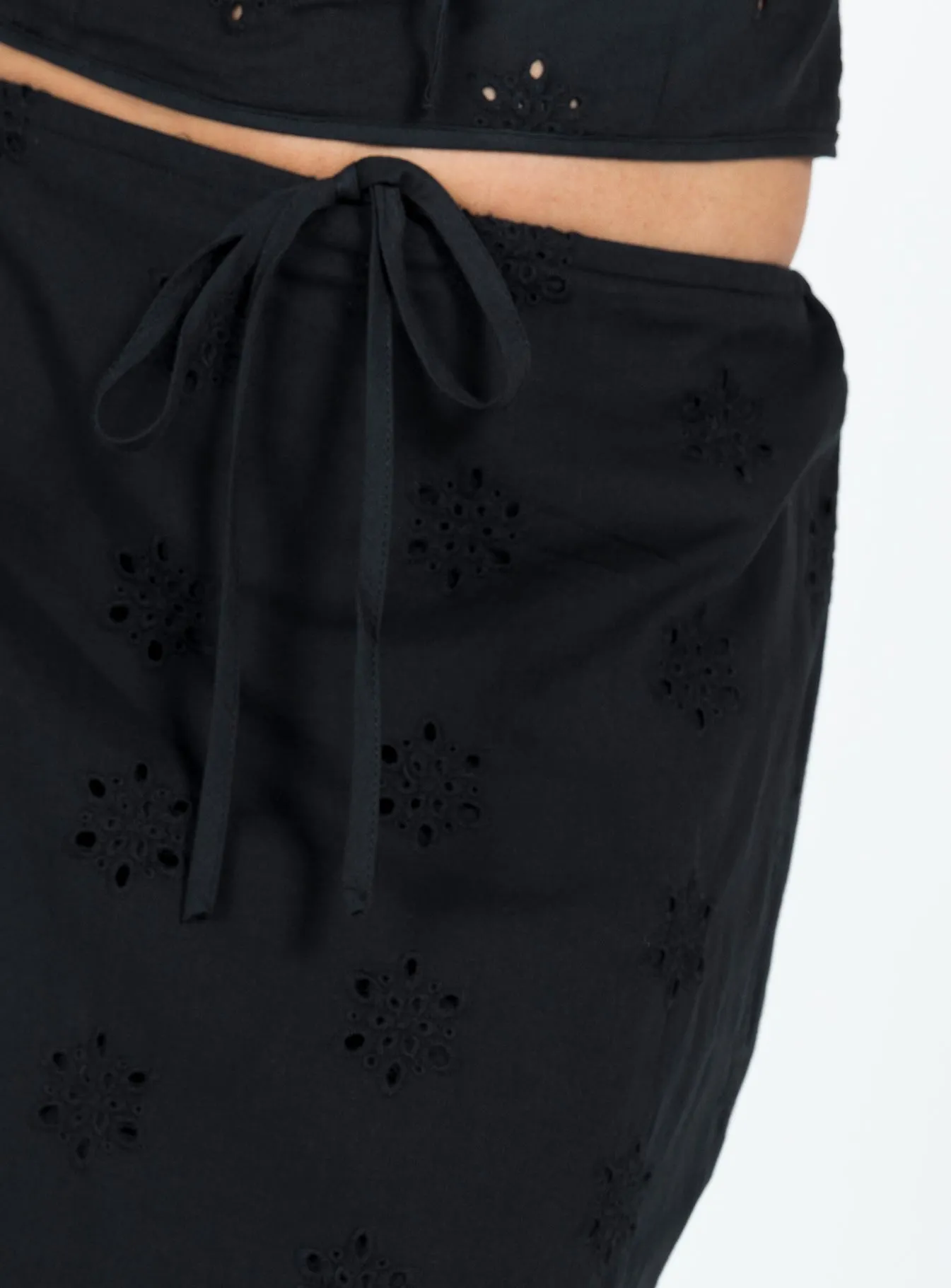 Flowerfields Maxi Skirt Black