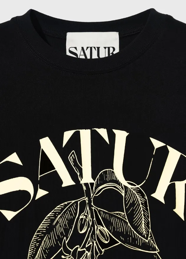 SATUR  |Unisex U-Neck Cotton Oversized Logo T-Shirts