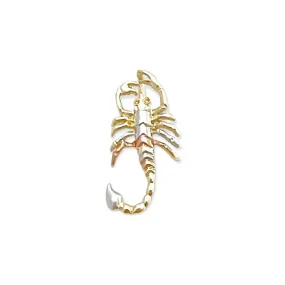 Tricolor scorpion pendant in 18k of gold layering