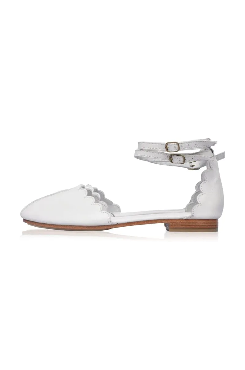 Venus Leather Flats in Ivory